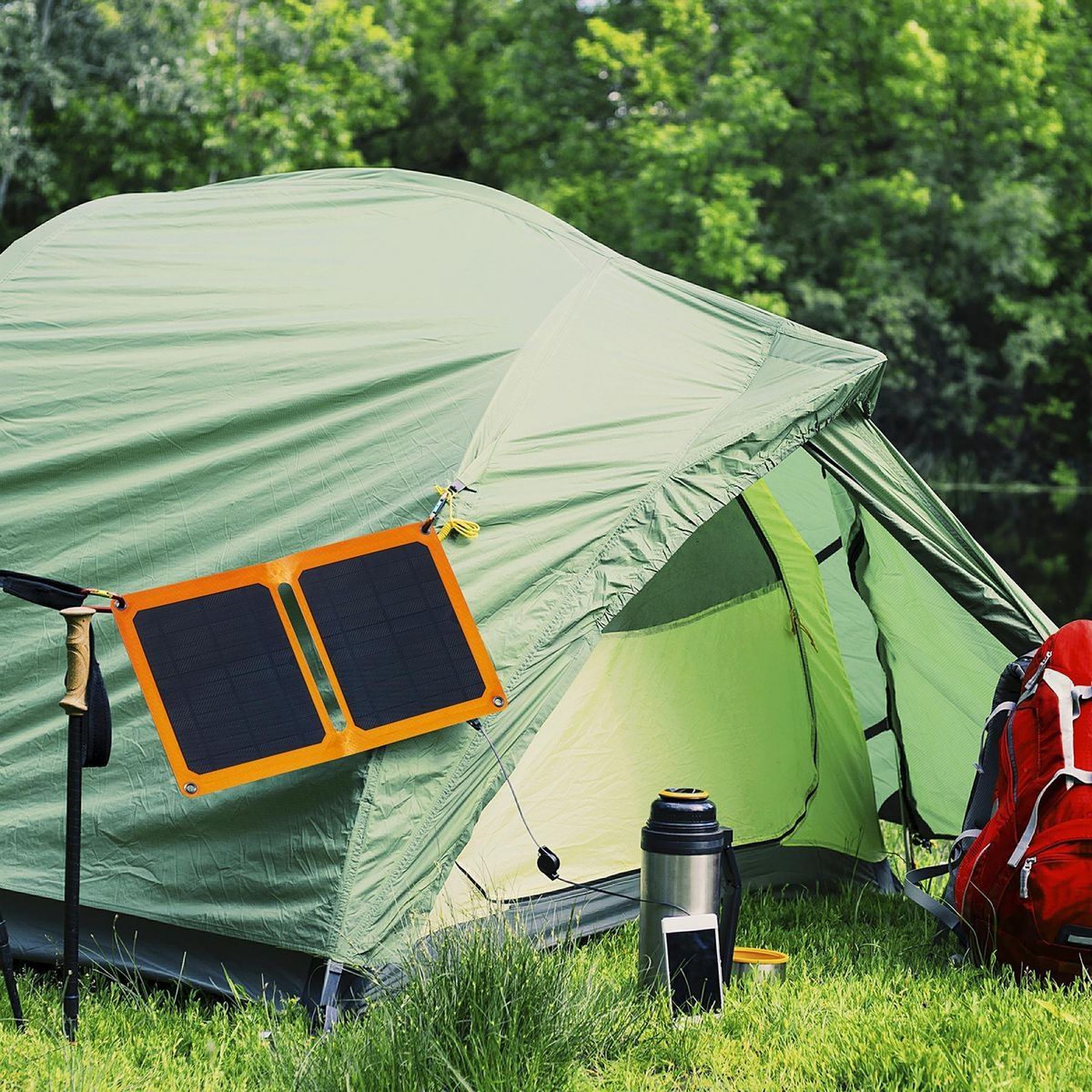 9 Watt Foldable Solar Panel B374493