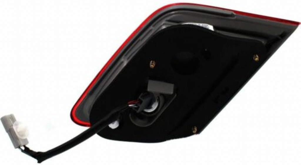 Toyota Camry Tail Light Assembly Passenger Side Inner T87047