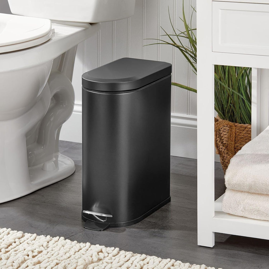 Black 2.6 Gallon Stainless Steel Step Trash Can P181