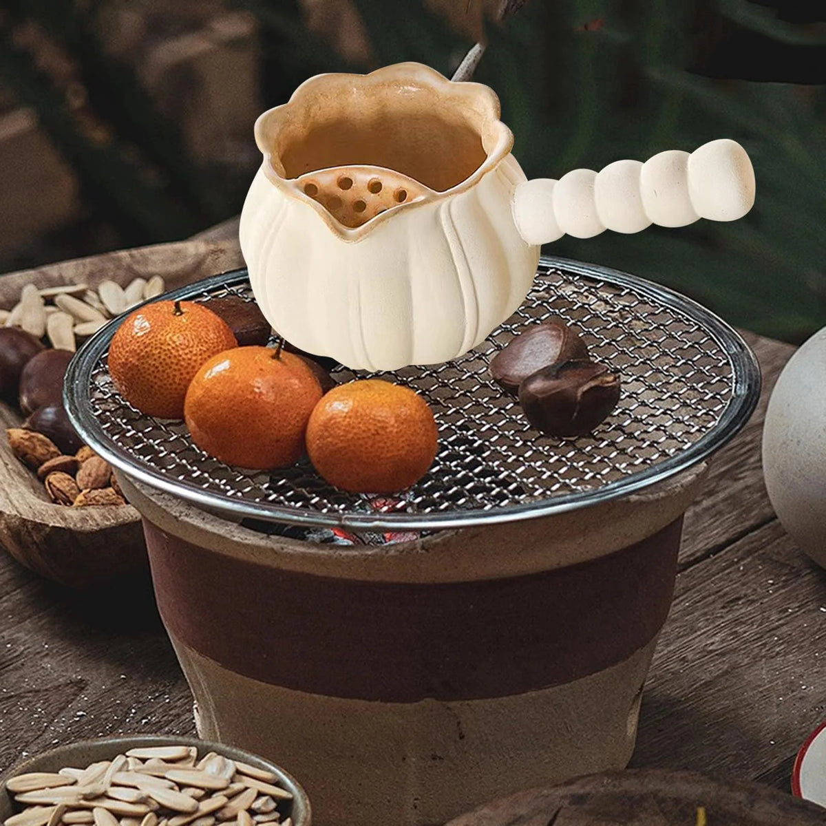 550ml Ceramic Teapot with Side Handle I720869