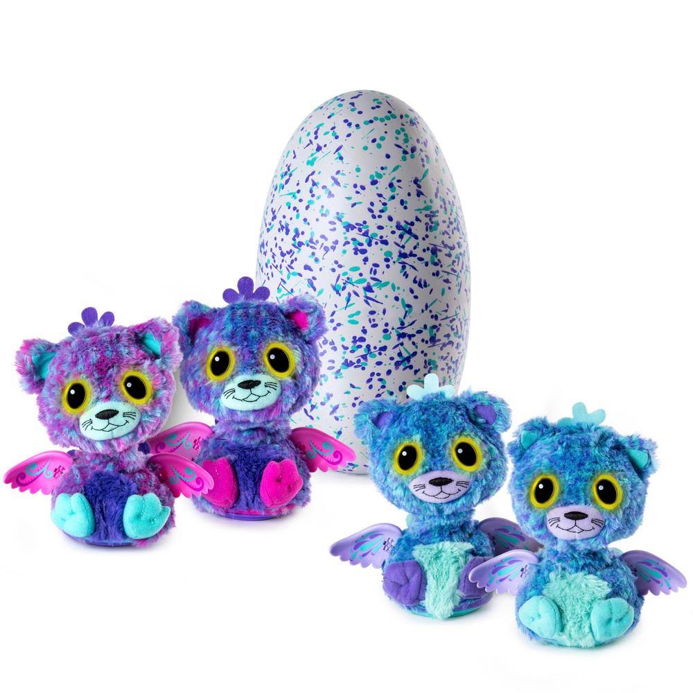 Hatching Egg with Surprise Twin Q637918