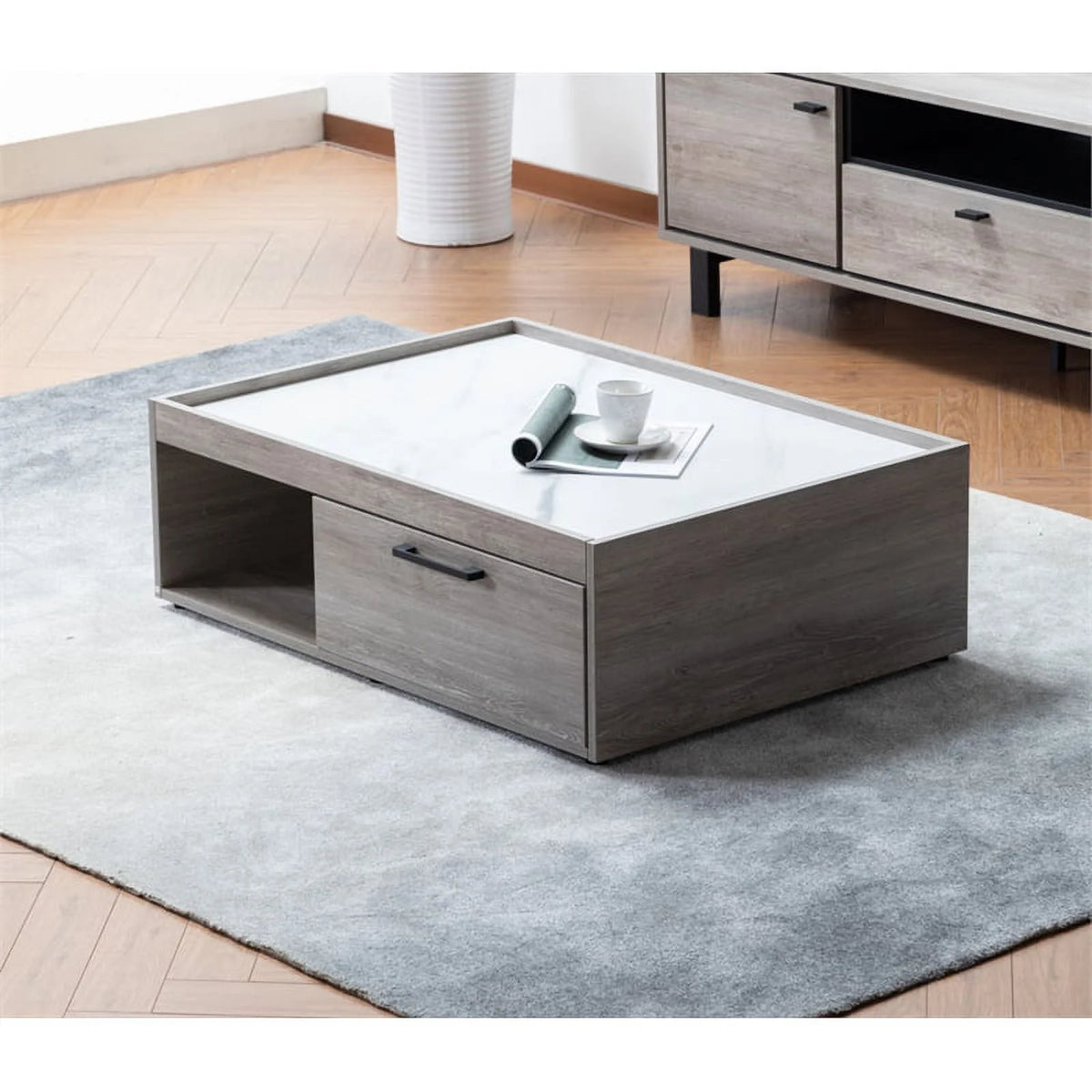 2-Piece Sleeper Sofa and Coffee Table Set I107521