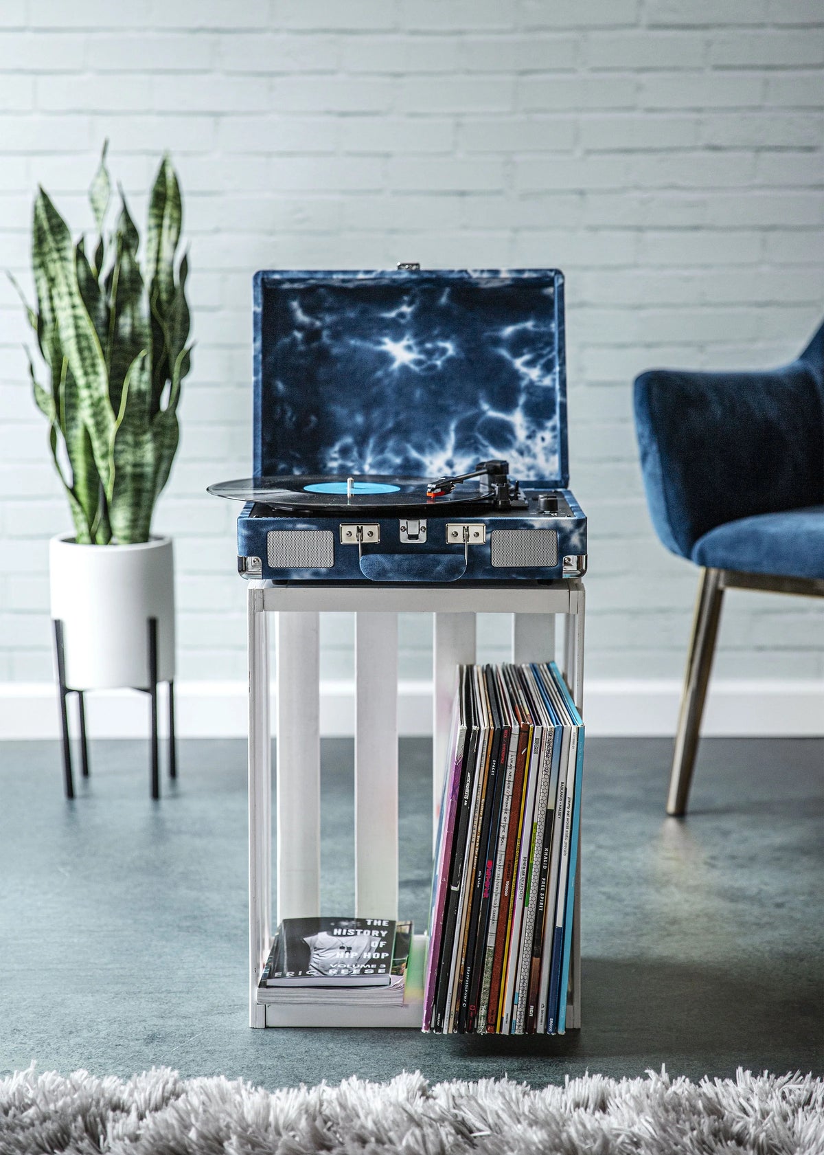 Vinyl Record Player with Speakers and Bluetooth Turntable R25075