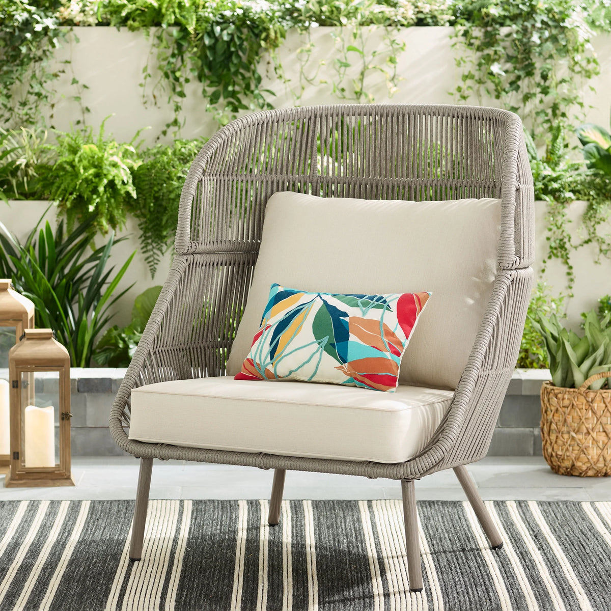 Beige Wicker Outdoor Accent Chair with Cushions R844