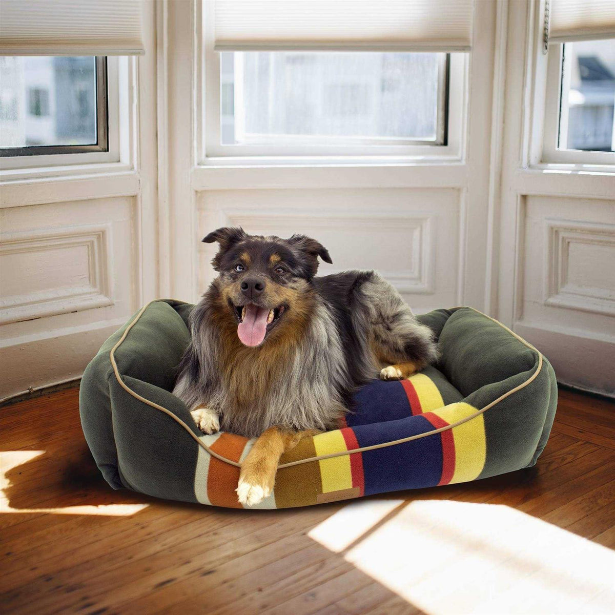 Dog Bed P608825