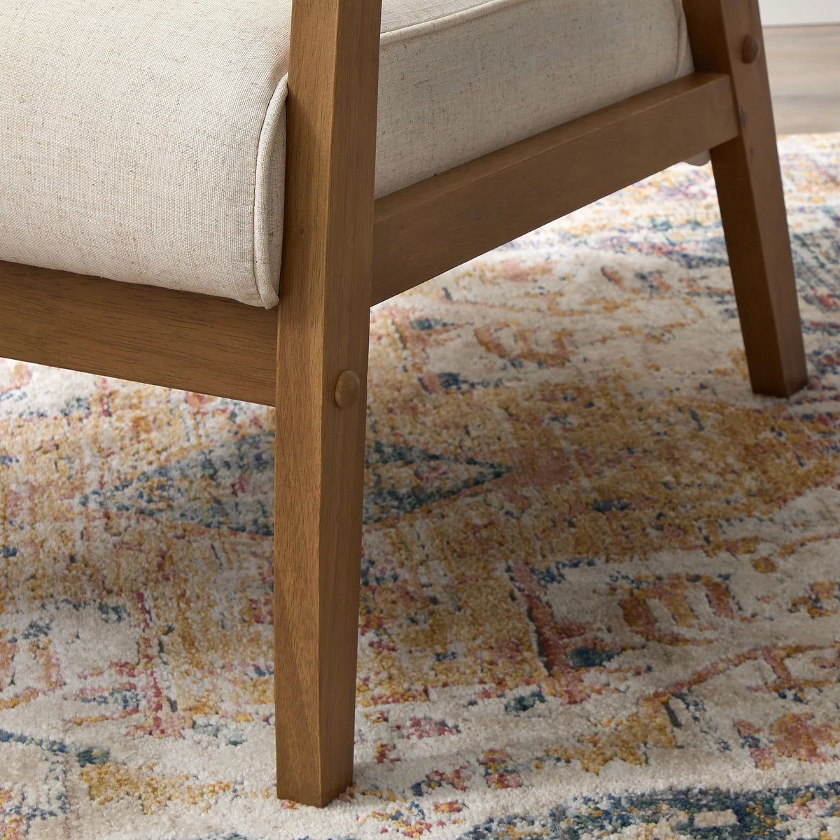 Cream Wood Frame Accent Chair S871