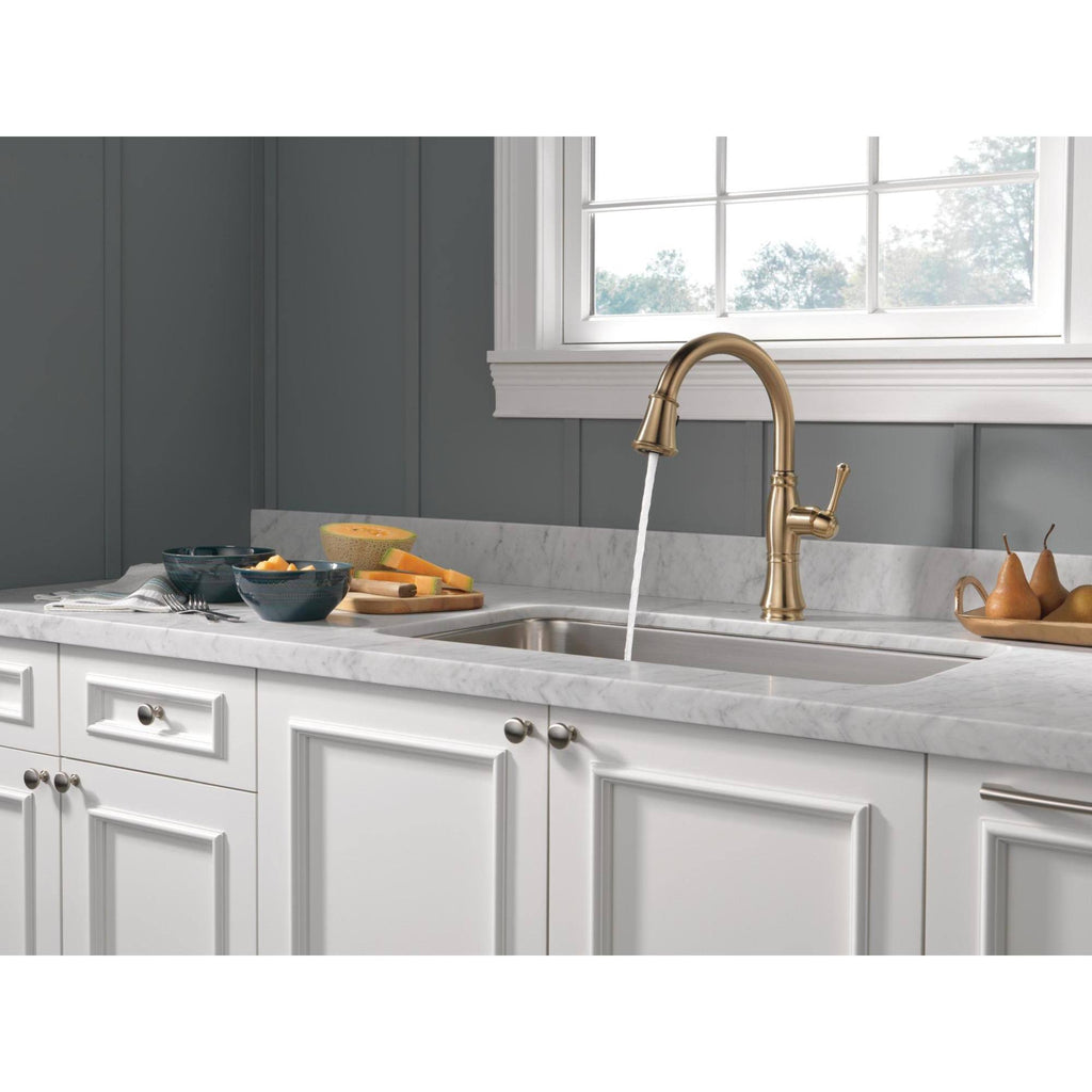 Chrome Single Handle Pull Down Kitchen Faucet O3126