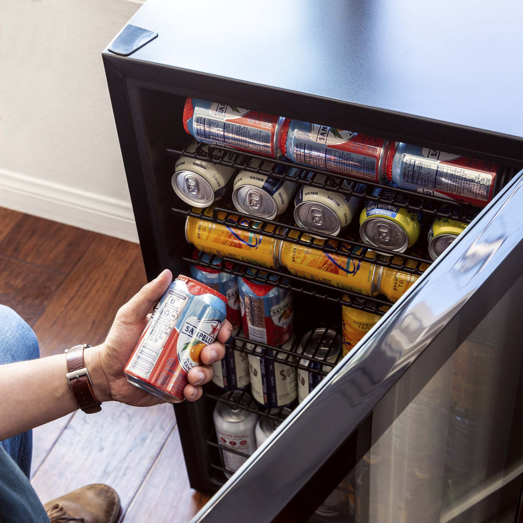 126 Can Black Beverage Refrigerator Cooler W534