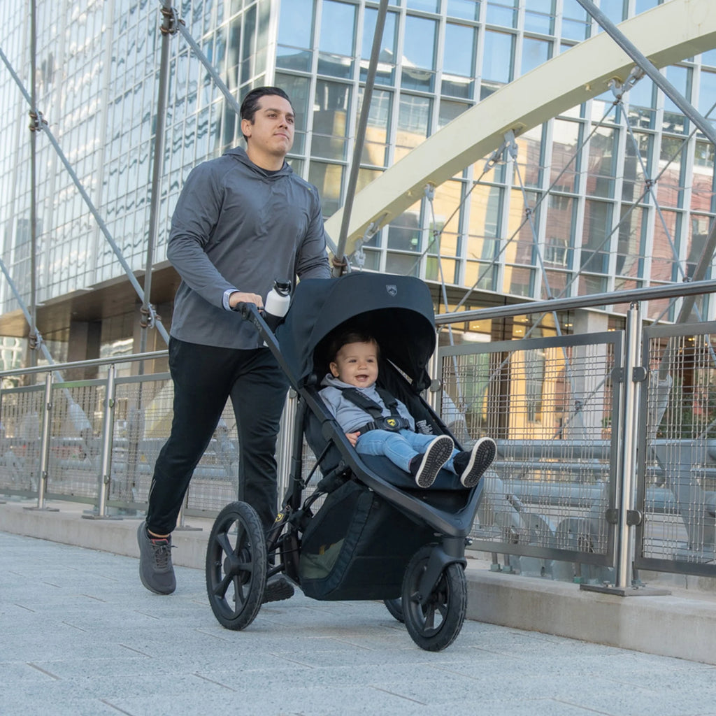Jogging Stroller with Dual Suspension and Air-Filled Tires D545461