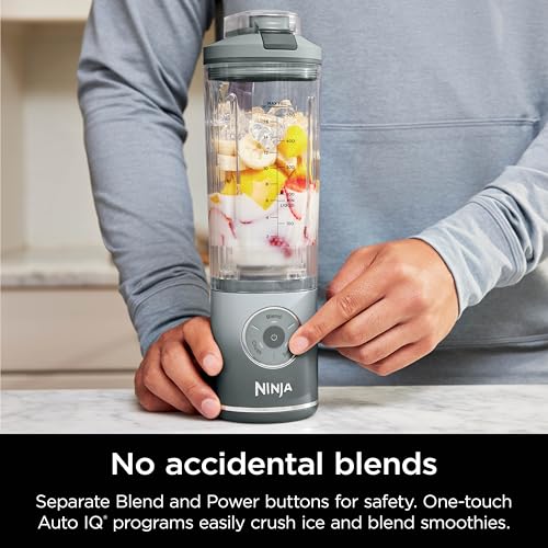 Portable Cordless Blender 22 oz Navy E707658