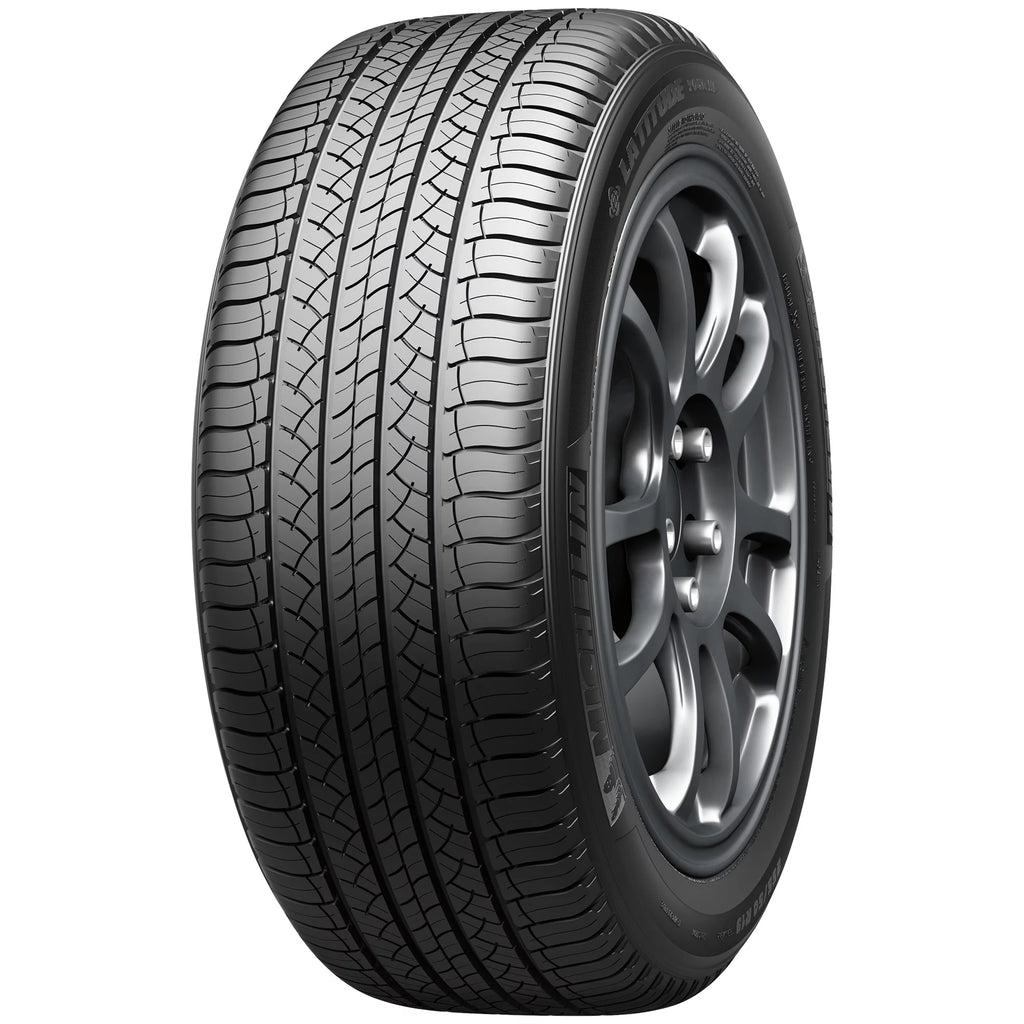 All-Season 255/55R19/XL 111W Tire D63691