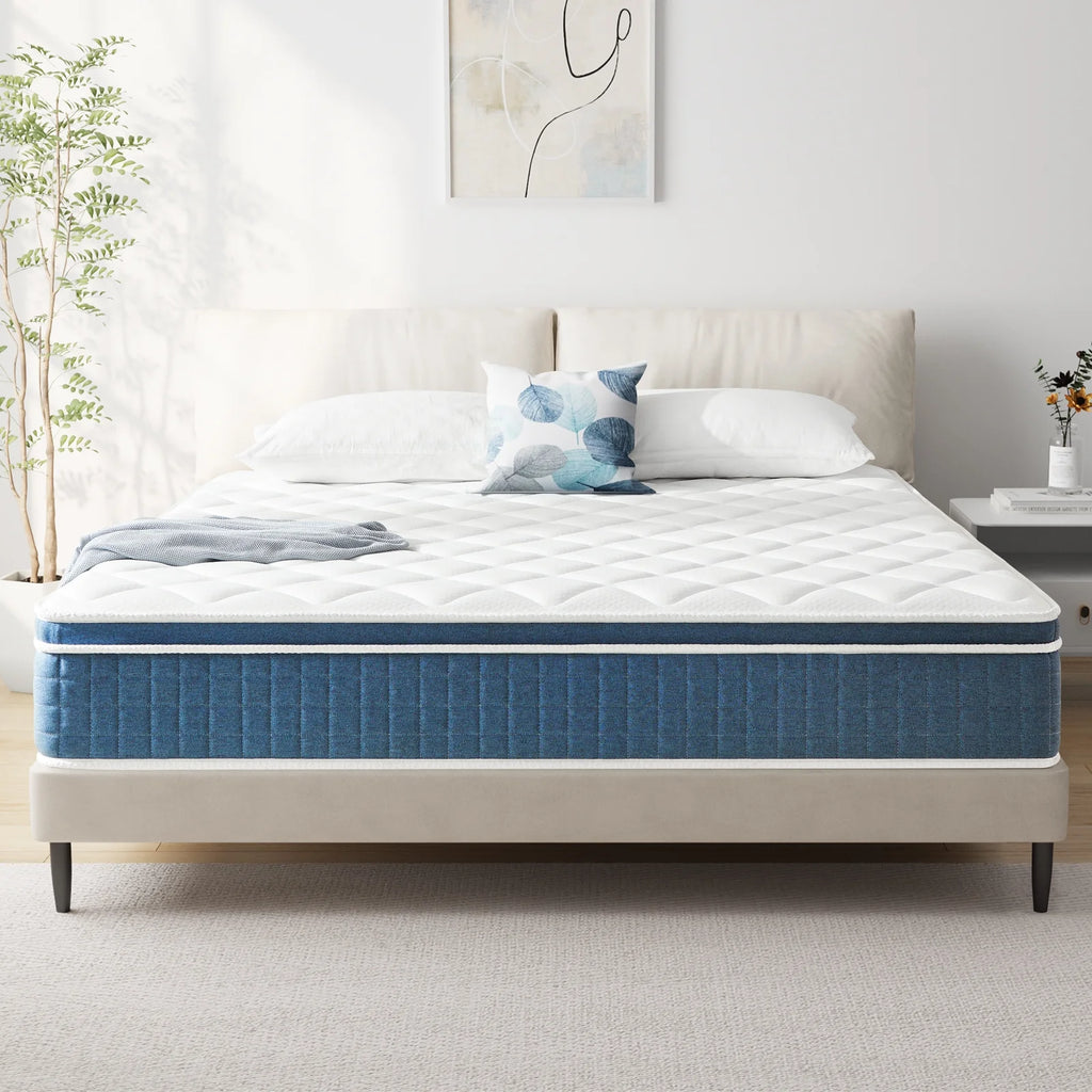 Queen Size Medium Soft Hybrid Innerspring and Gel Memory Foam Mattress V964104