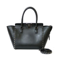 Pre-Owned Black Leather Shoulder Bag G854