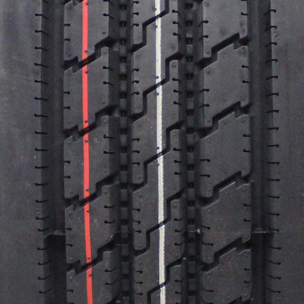 215/75R17.5 Commercial Tire Q955