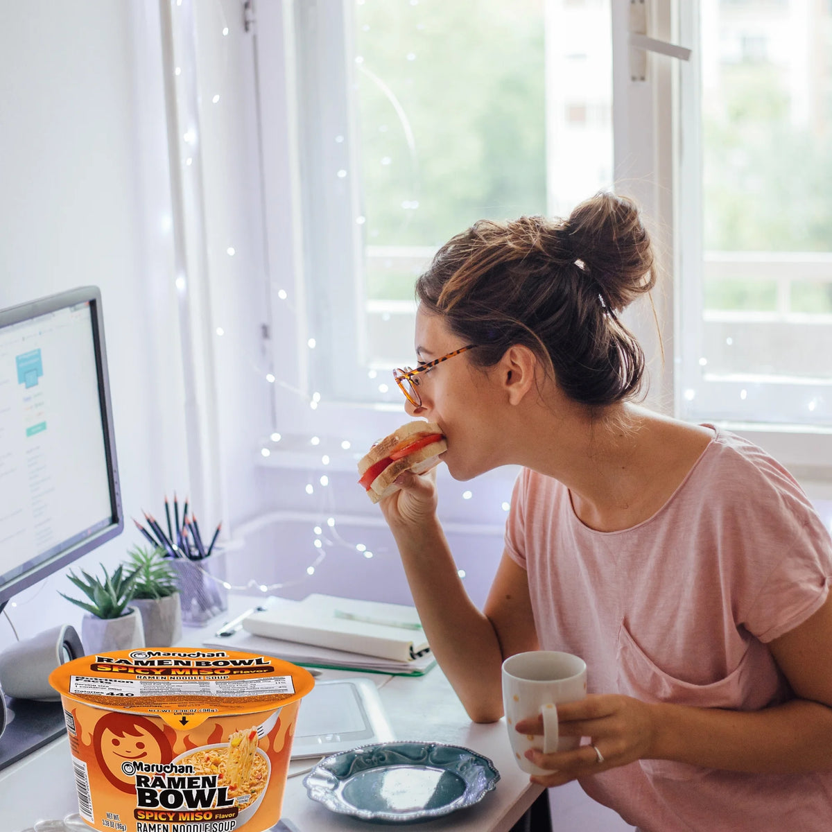Spicy Miso Noodles Soup 3.38 ounce (6 Count) S561