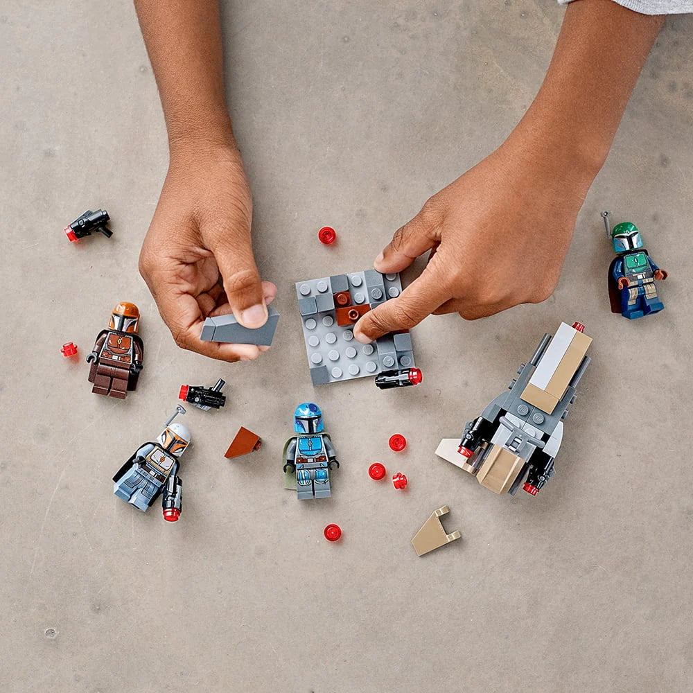 Mandalorian Battle Pack Building Kit 102 Pieces Y712997