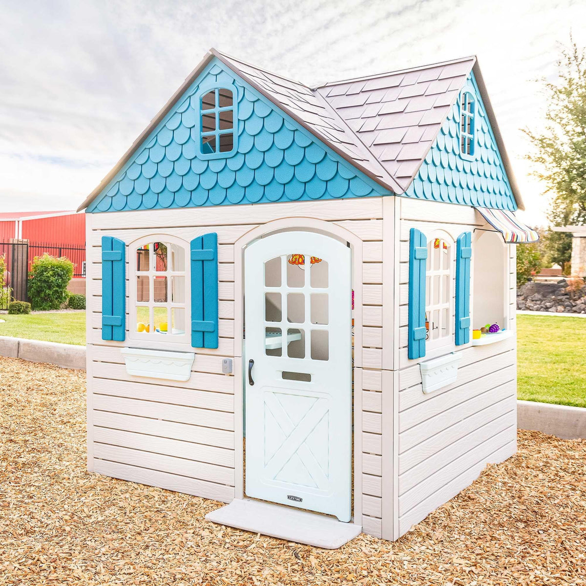 Kid's Outdoor Playhouse P79350