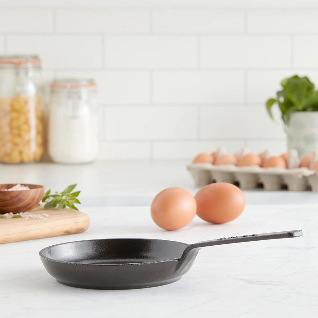 Matte Black Cast Iron Mini Frying Pan Z473100