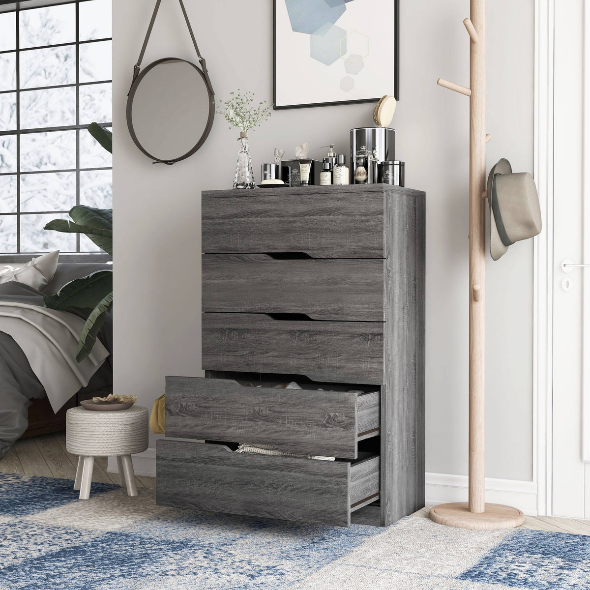 Contemporary 5-Drawer Chest O9165