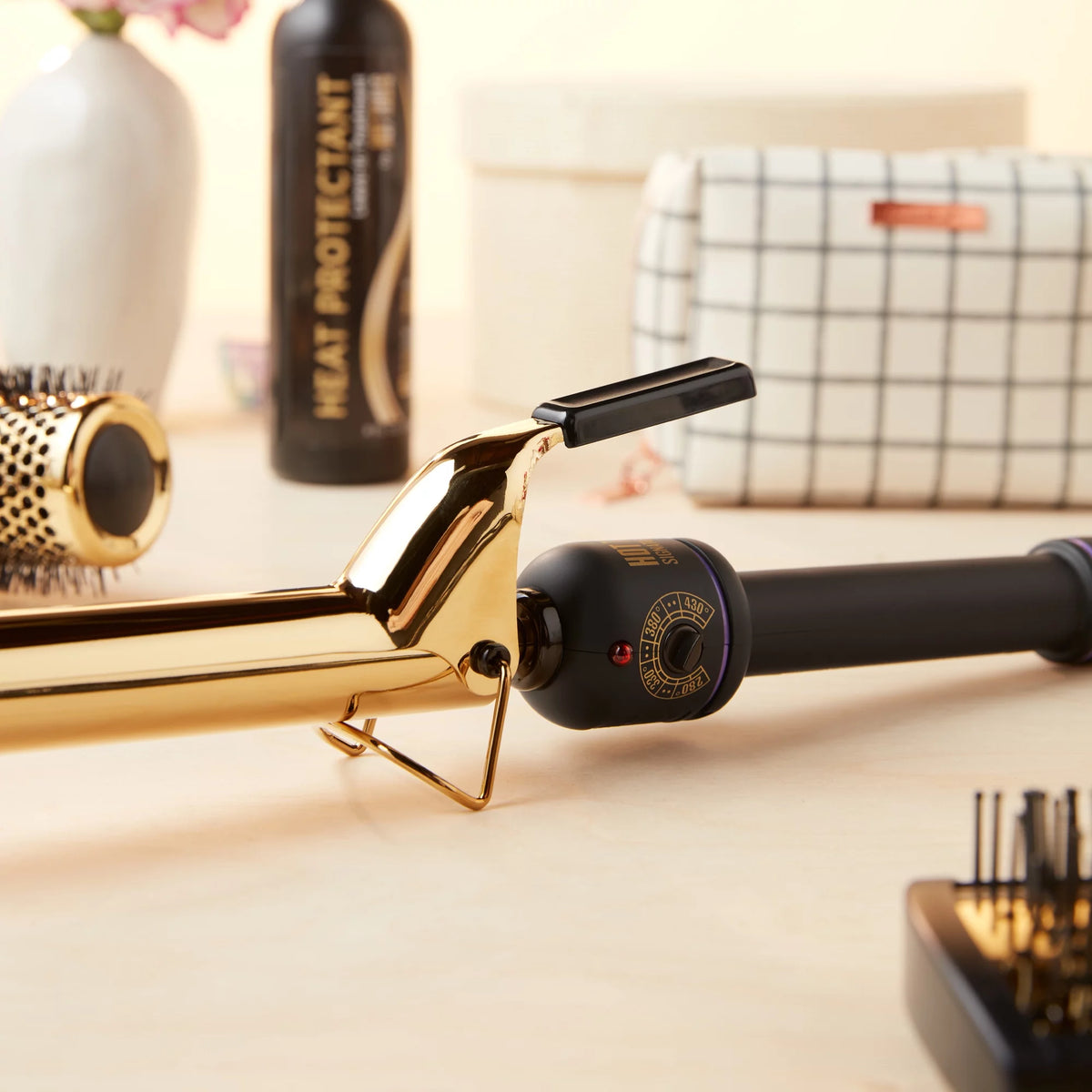 Gold and Black 1" Curling Iron H287