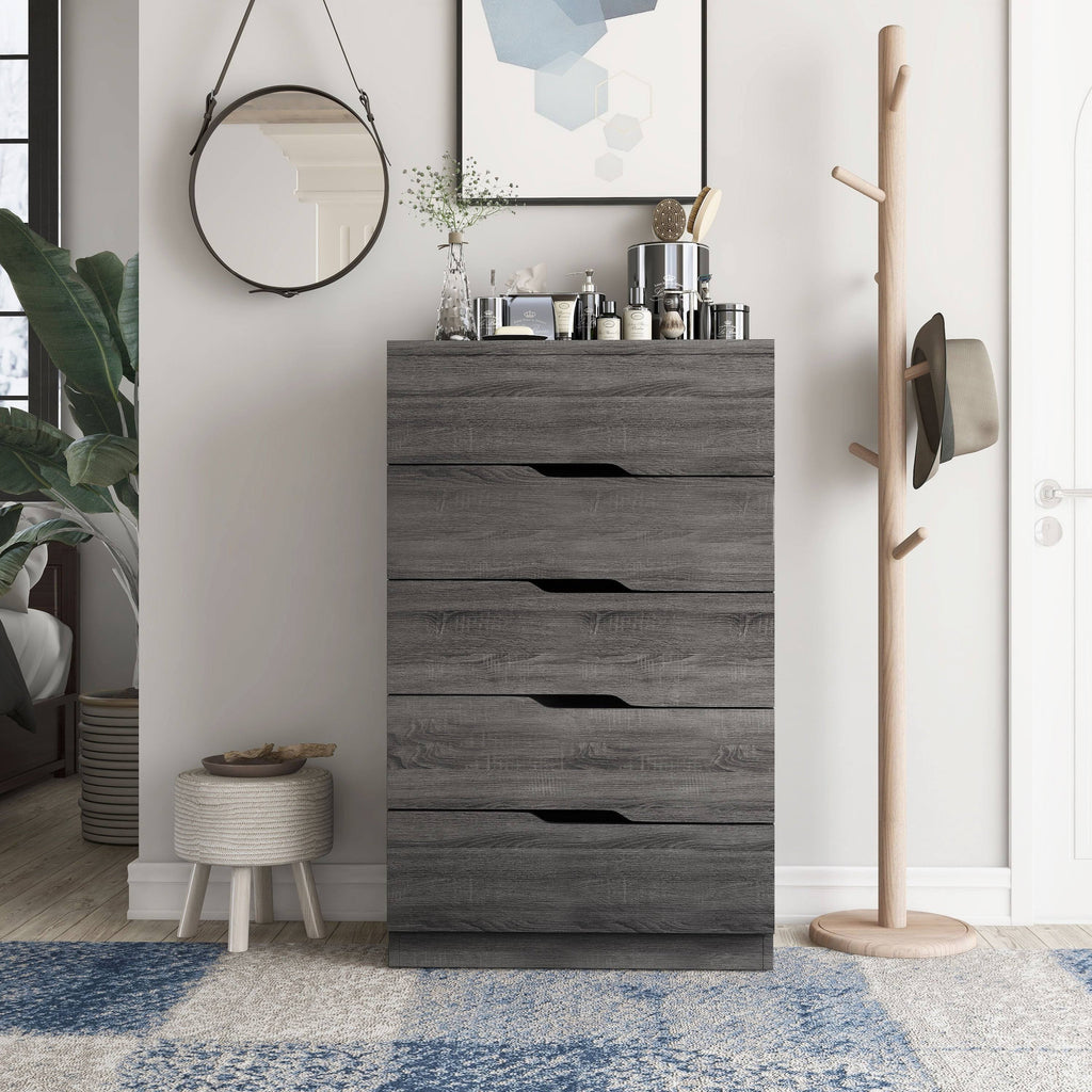 Contemporary 5-Drawer Chest O9165