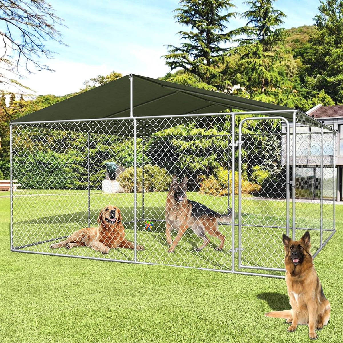 Extra Large Outdoor Dog Kennel with Roof and Lockable Door U300