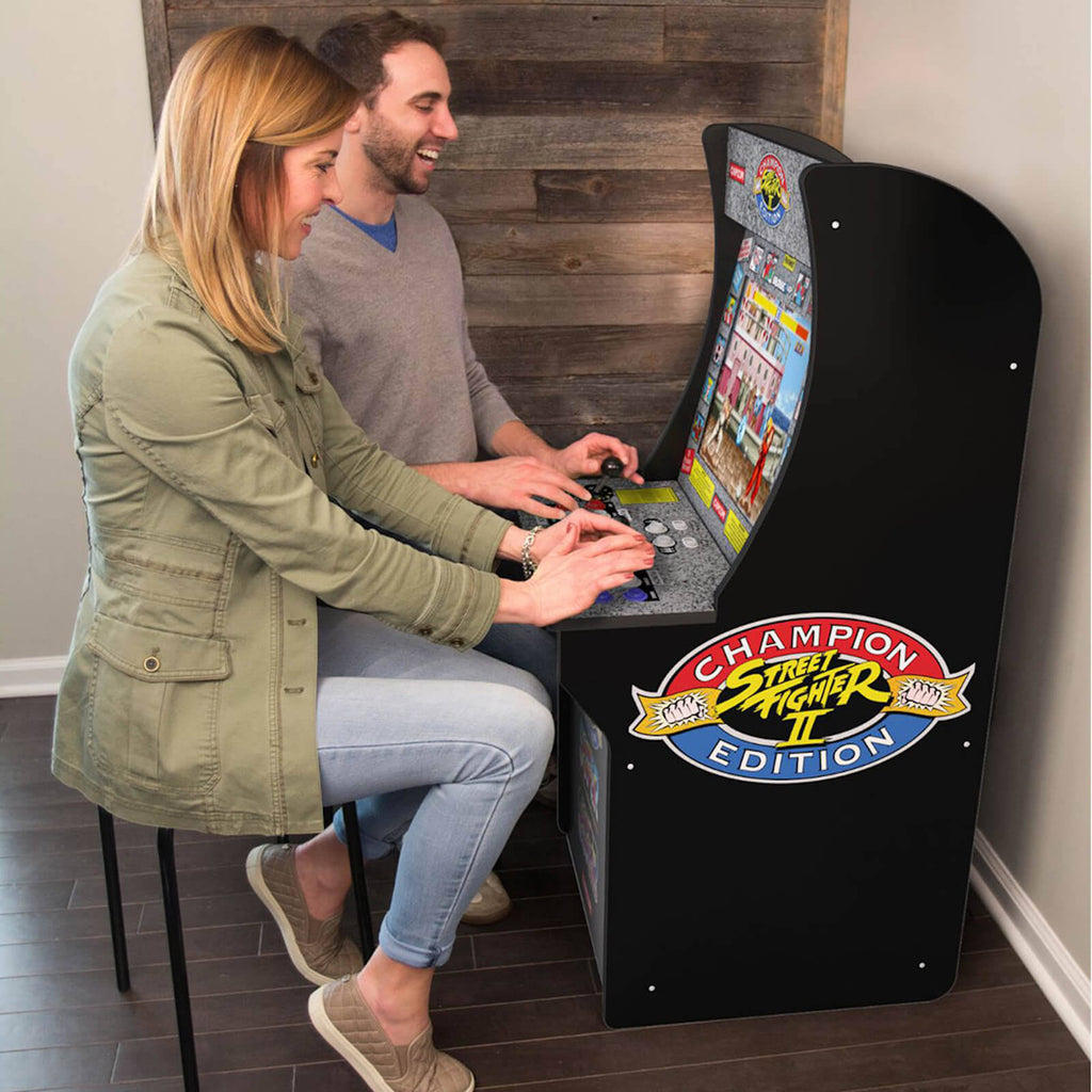 Street Fighter II Arcade Cabinet R450799