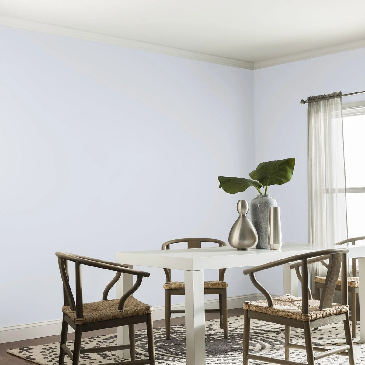 Flat Interior Paint 1 Gallon Q6907
