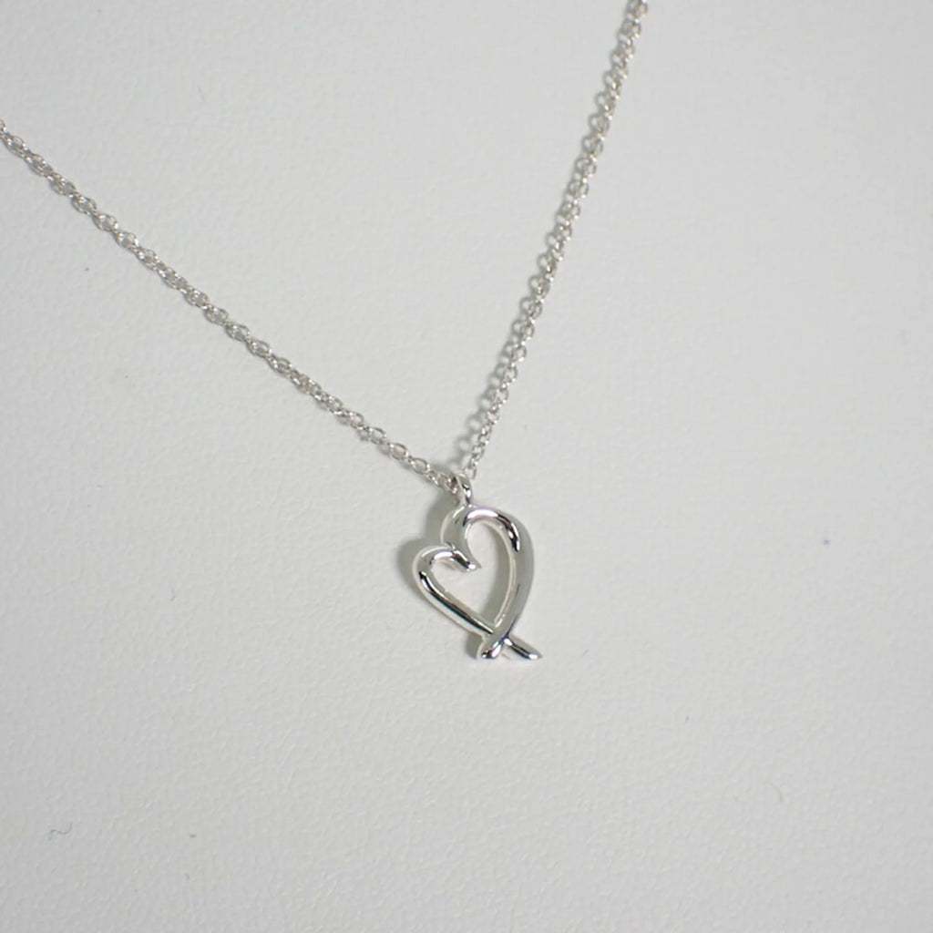 925 Loving Heart Pendant Necklace E703049