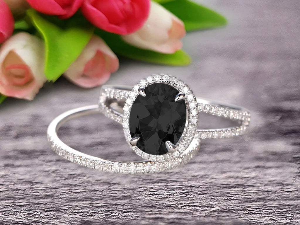 10k White Gold Oval Moissanite Engagement Ring O981889