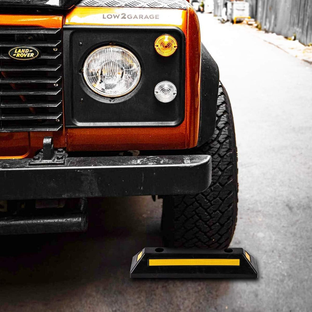 Black Rubber Parking Curb with Yellow Reflective Stripes, 4 Pack K85531