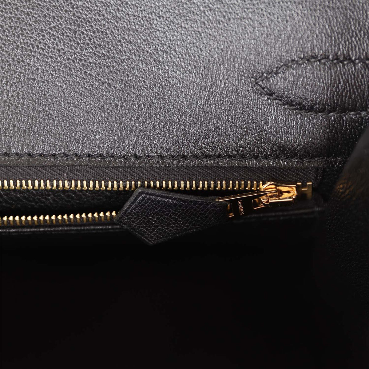 Black Leather Handbag P419