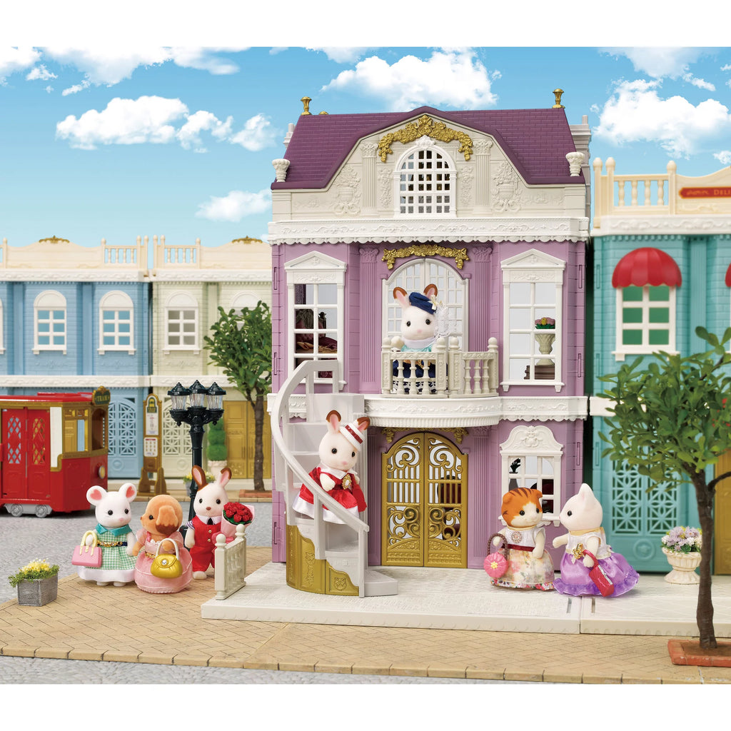 Dollhouse Playset with Figure, Furniture and Accessories F51884