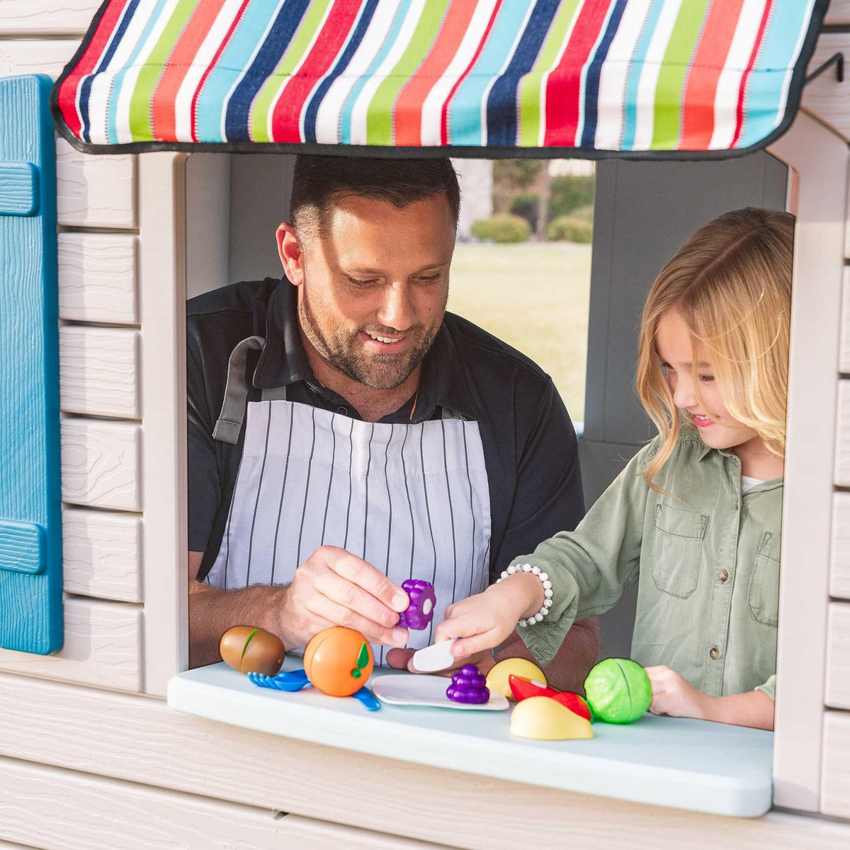 Kid's Outdoor Playhouse P79350