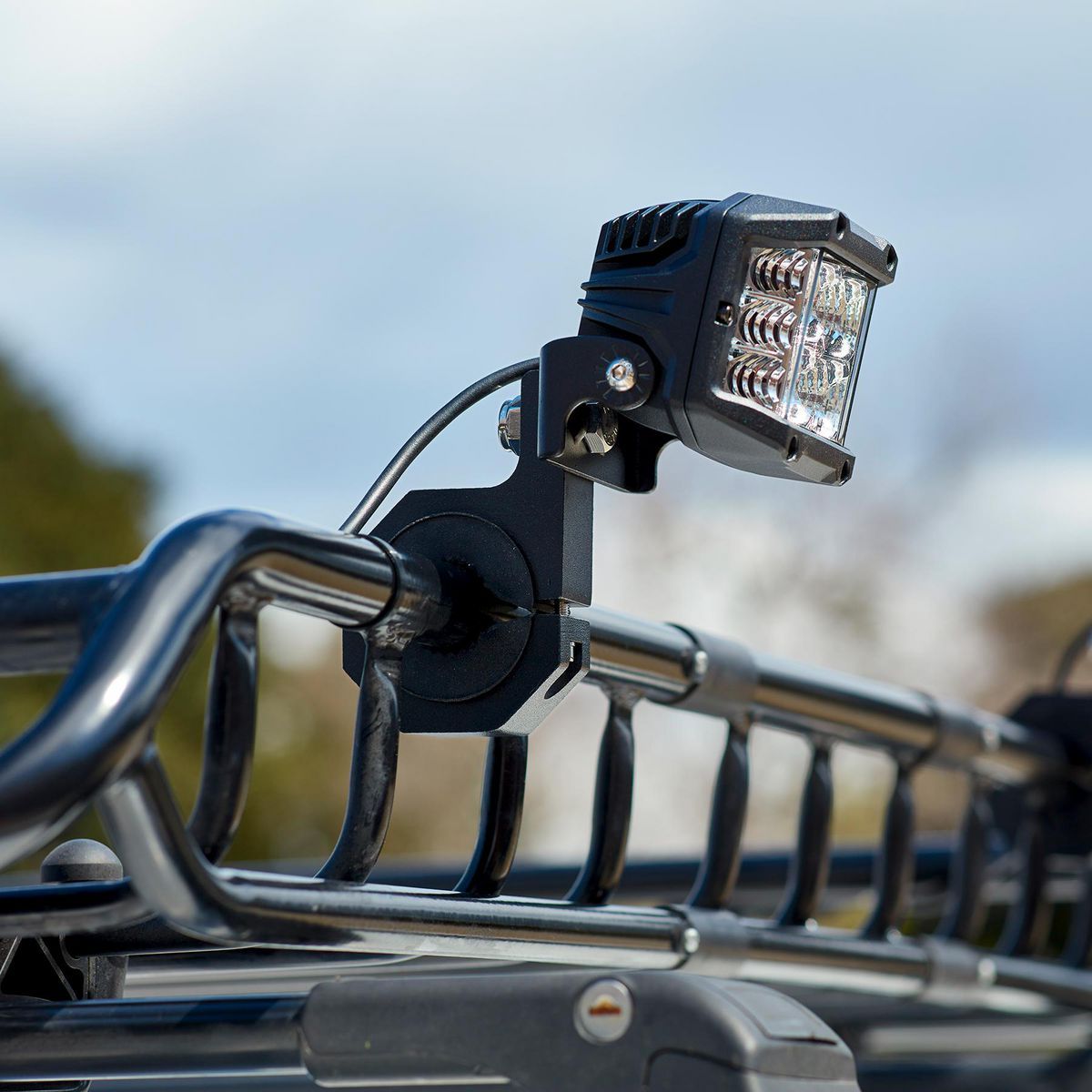 LED Off-Road Light Mount D35669