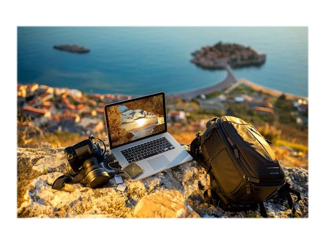240GB Portable SSD R927